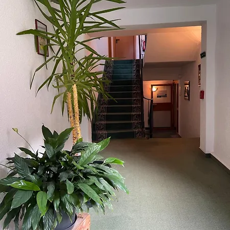 Waldhotel Linzmuehle 3* Kahla (Thuringia)