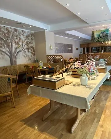 Waldhotel Linzmuehle Kahla (Thuringia)