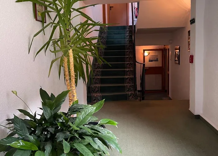 Waldhotel Linzmuehle 3* Kahla (Thuringia)